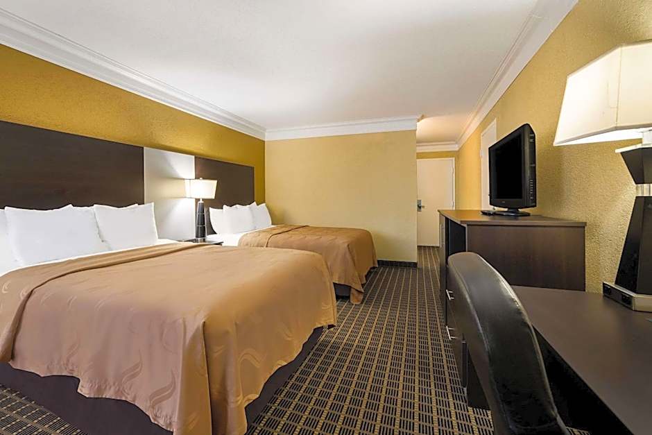 Quality Inn & Suites Syracuse Fairgrounds