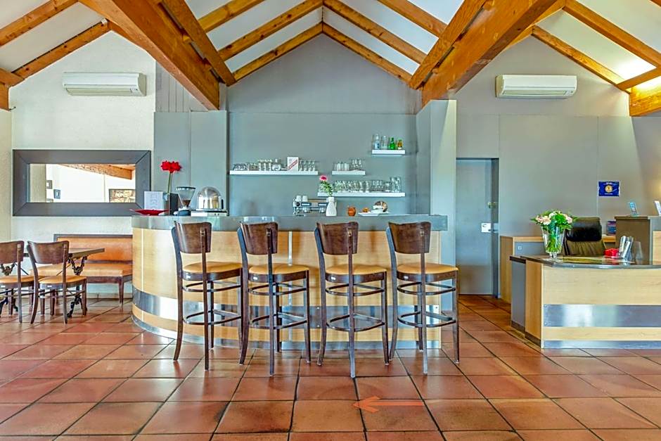 Brit Hotel Confort Castres