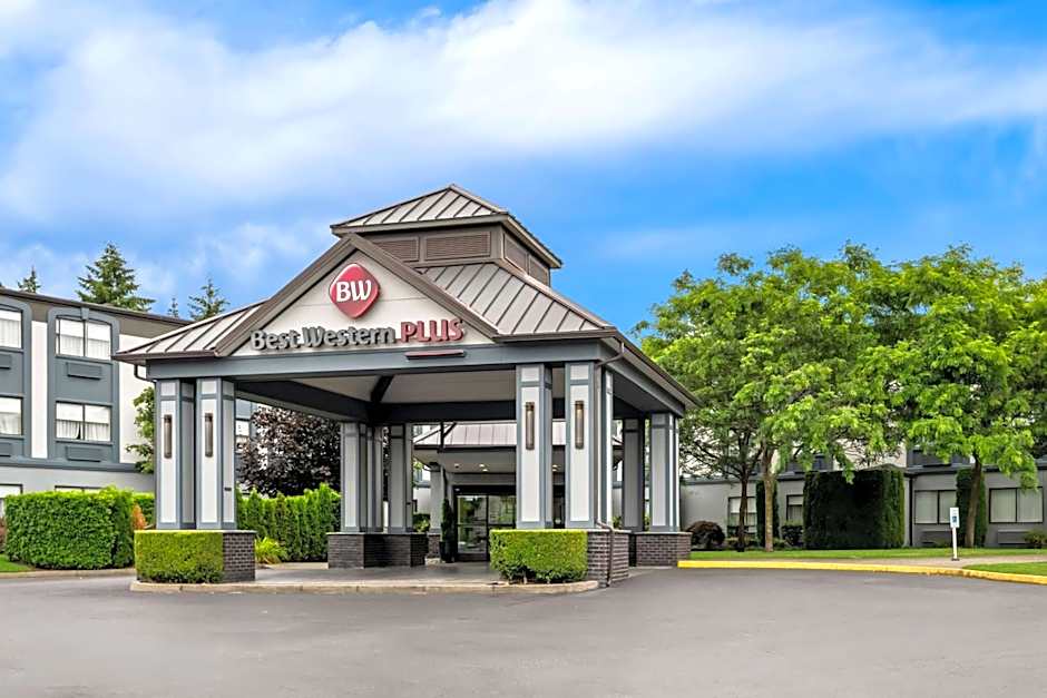Best Western Plus Plaza Hotel & Conference Center