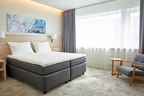 Superior Room with Spa Access