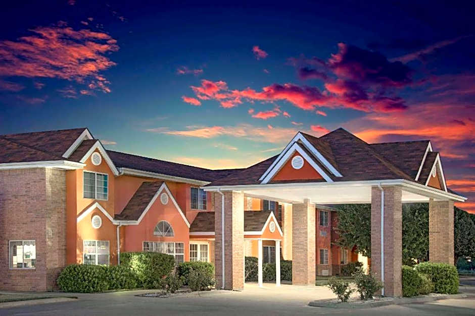 Microtel Inn & Suites by Wyndham Amarillo