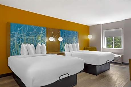 Queen Suite with Two Queen Beds and Sofa Bed