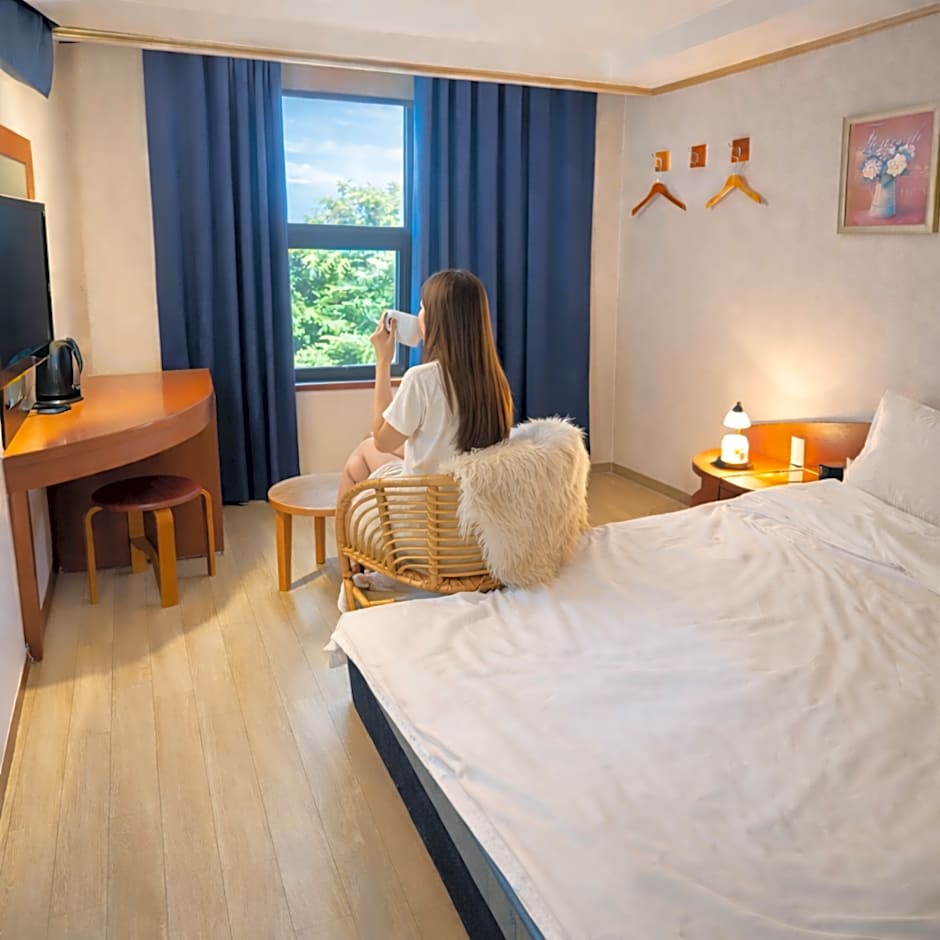 Hotel Busan Station 102