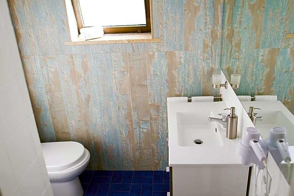 Art 4 You Cascais Suites