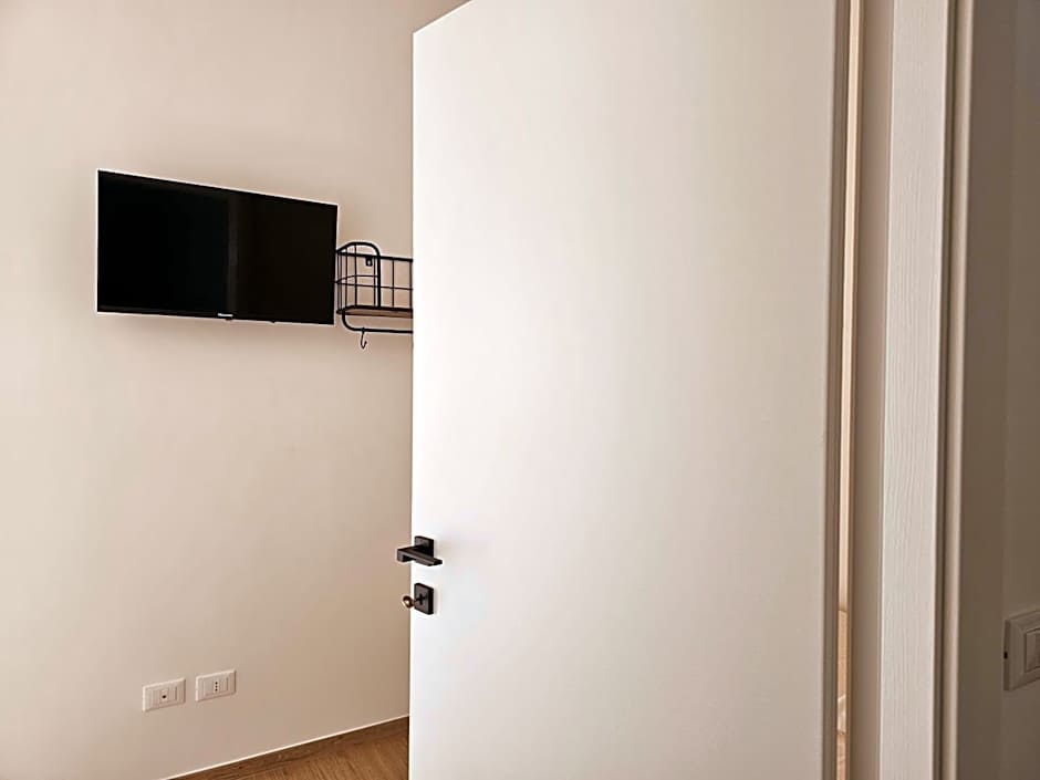 Maria's Home by MONHOLIDAY