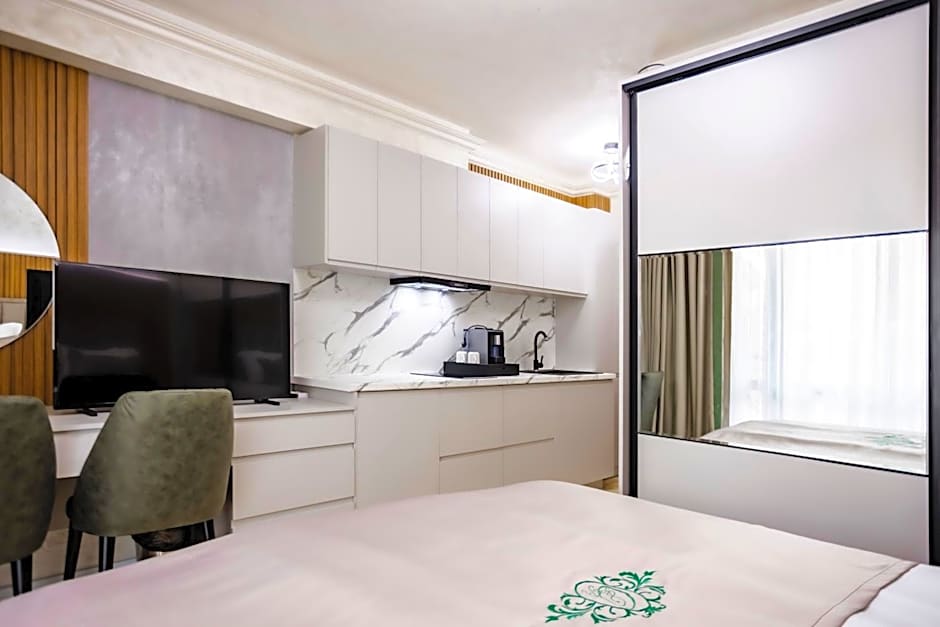 Onyx Beach Residence - Free Beach Access & Parking