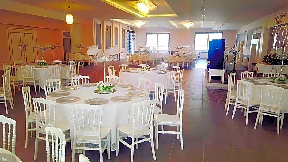 Dafne Hotel