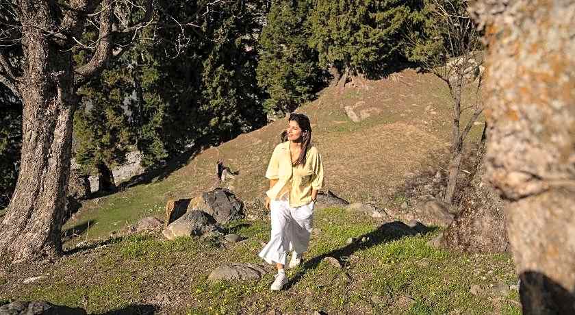 Country Inn & Suites by Radisson, Sonamarg