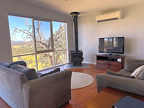 Burnt Creek Cottages