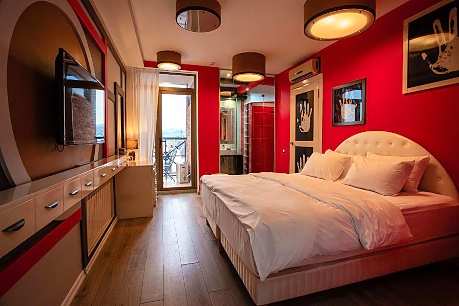 Piazza Boutique Hotel