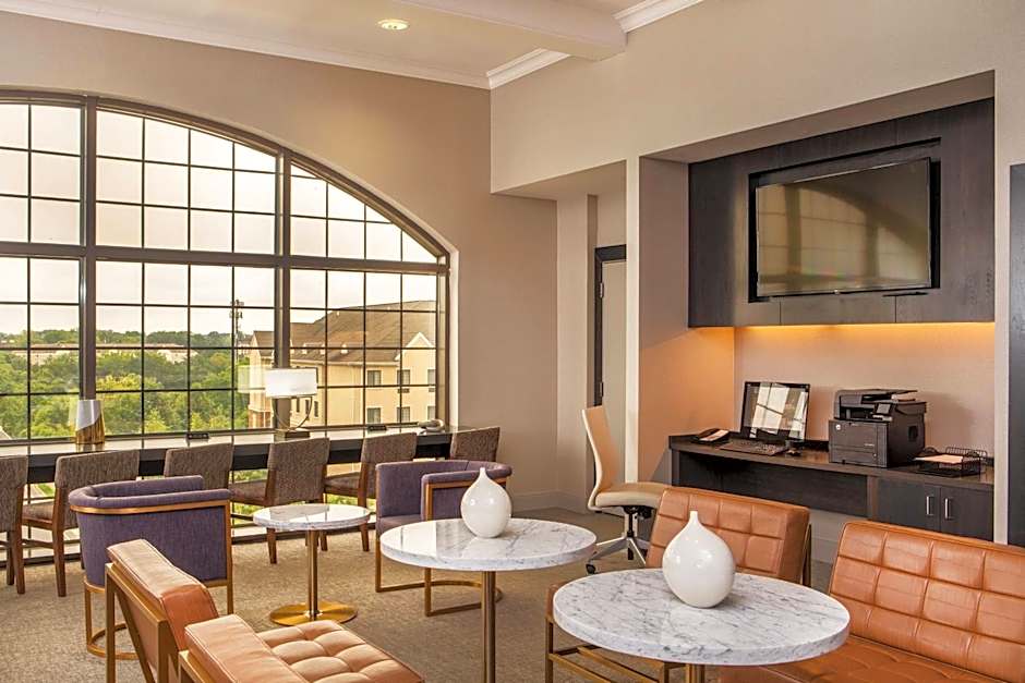Sheraton Baltimore Washington Airport Hotel - BWI