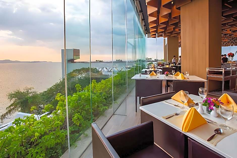 Royal Wing Suites & Spa Pattaya