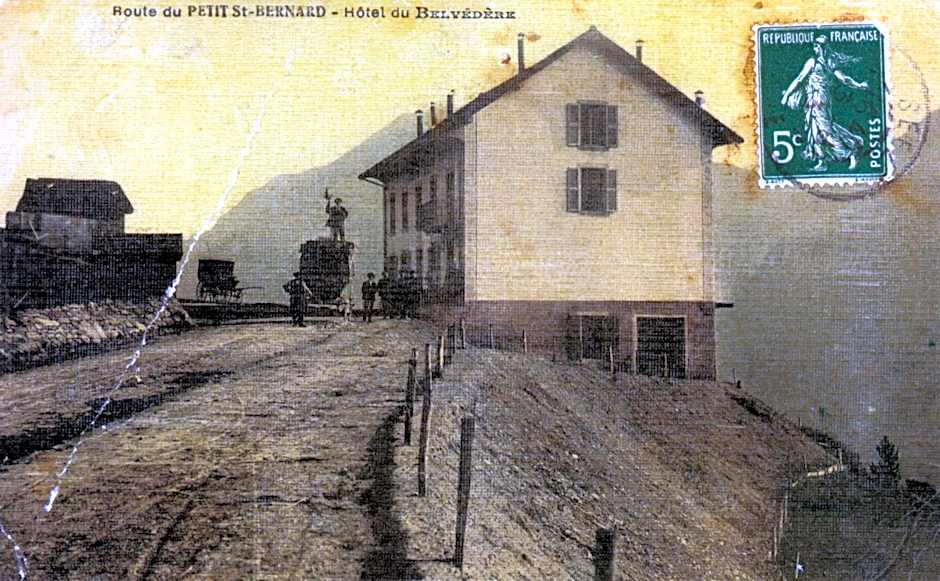 Belvédère Relais Motos