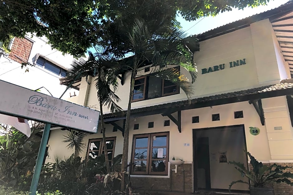 Hotel Baru Inn Batu Redpartner – Batu, ID