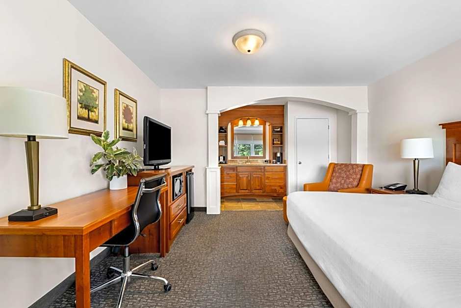 Best Western Driftwood Inn