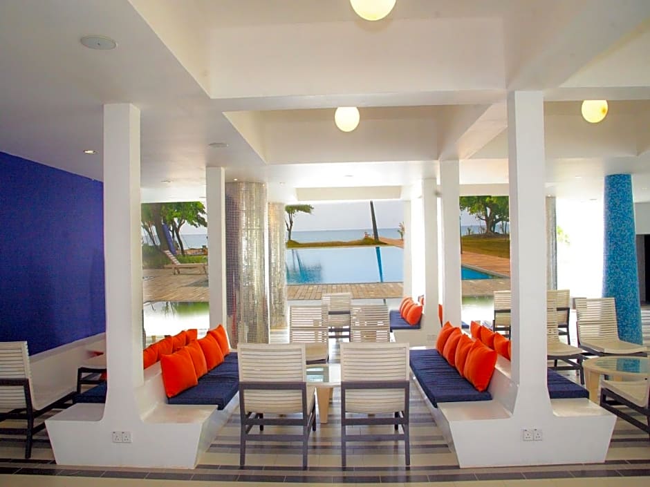 Trinco Blu by Cinnamon