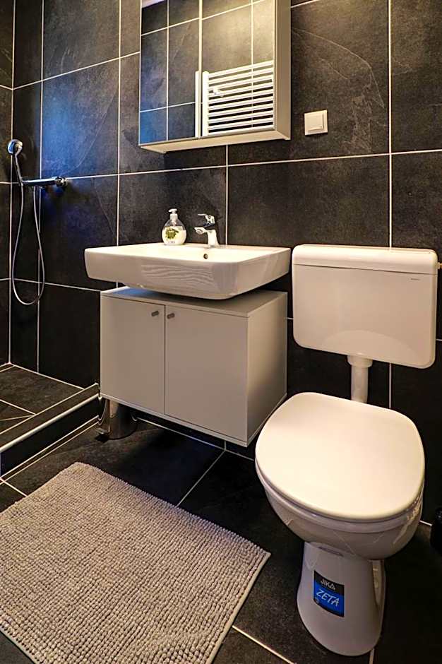 Flataid Gästehaus Graschi - Steinbergstraße