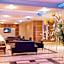 Mom Hotel