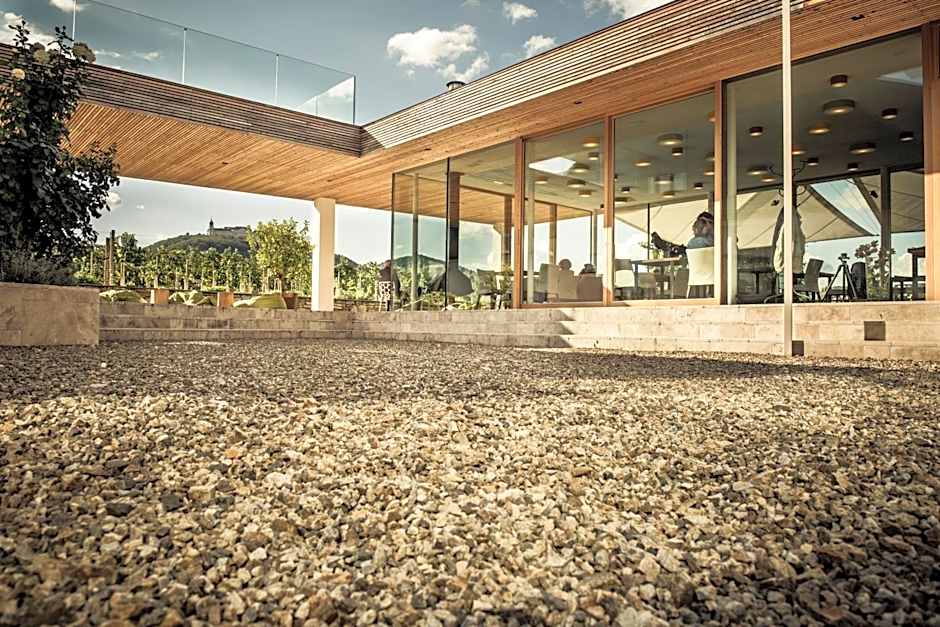 MALAT Weingut und Hotel