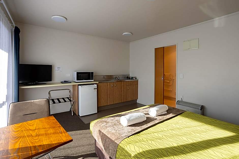 Alpine Glacier Motel