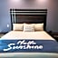 Days Inn & Suites by Wyndham La Porte