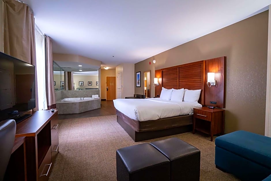 Comfort Suites Airport Flowood