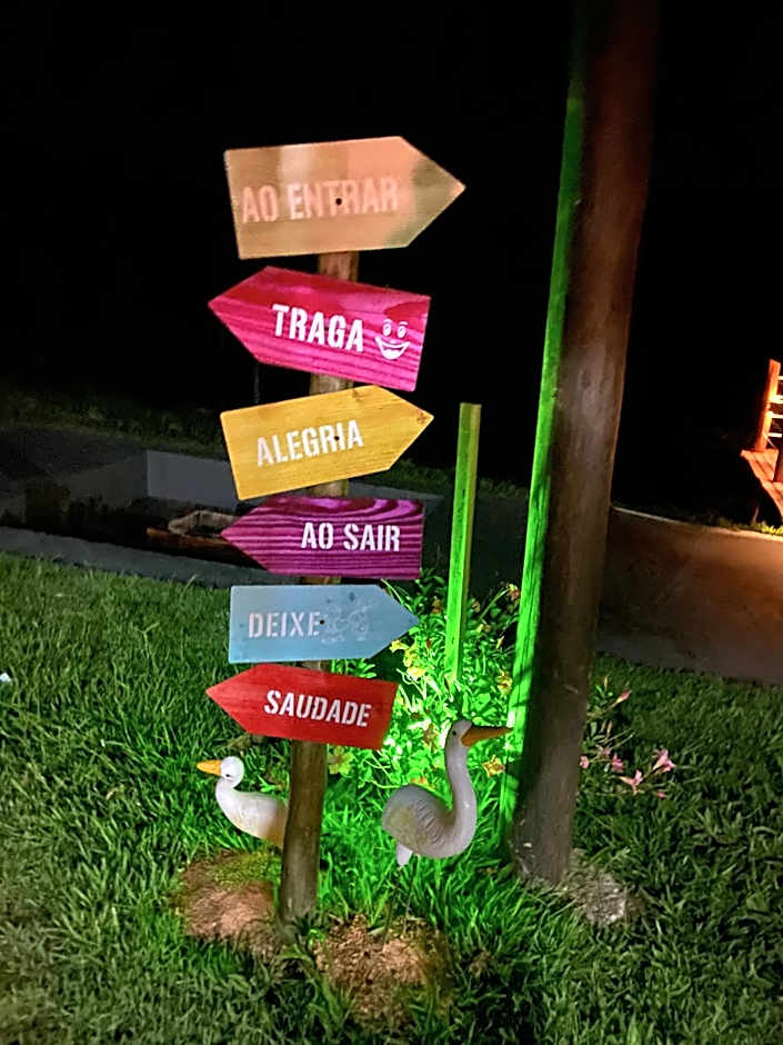 Recanto da Alegria - Casa em Cunha com Jacuzzi,Piscina,Rede,Churrasqueira,Lareira,Deck, Banco de coração