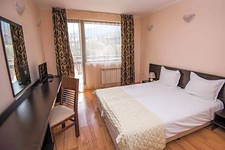 Double Room with Terrace (2 Adults)