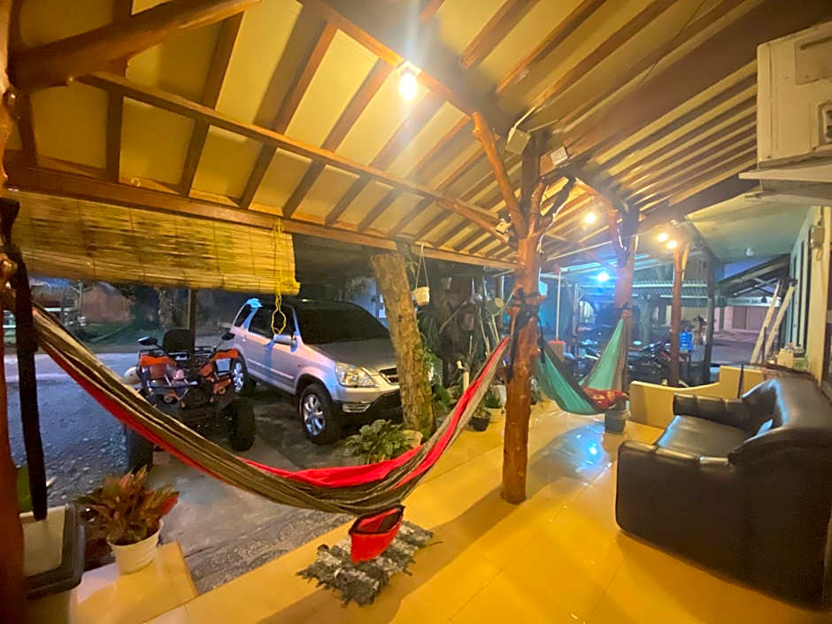 Sadewa homestay batukaras