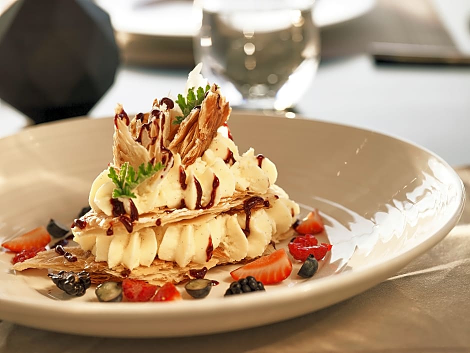 Santo Pure Oia Suites and Villas