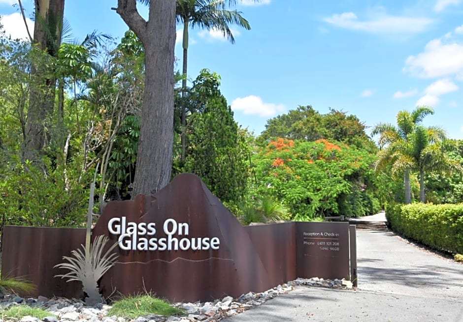 Glass On Glasshouse