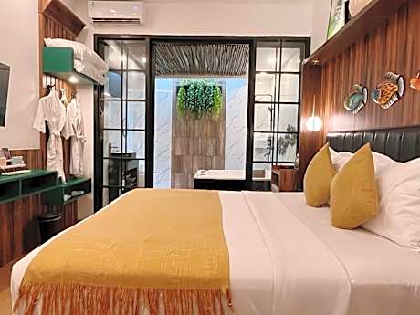 Executive Jacuzzi Room