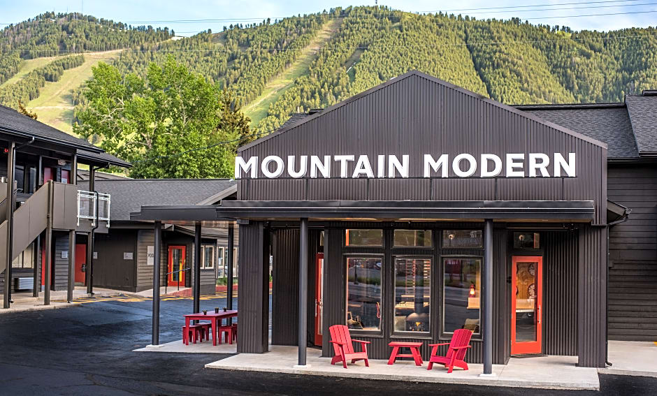 Mountain Modern Motel