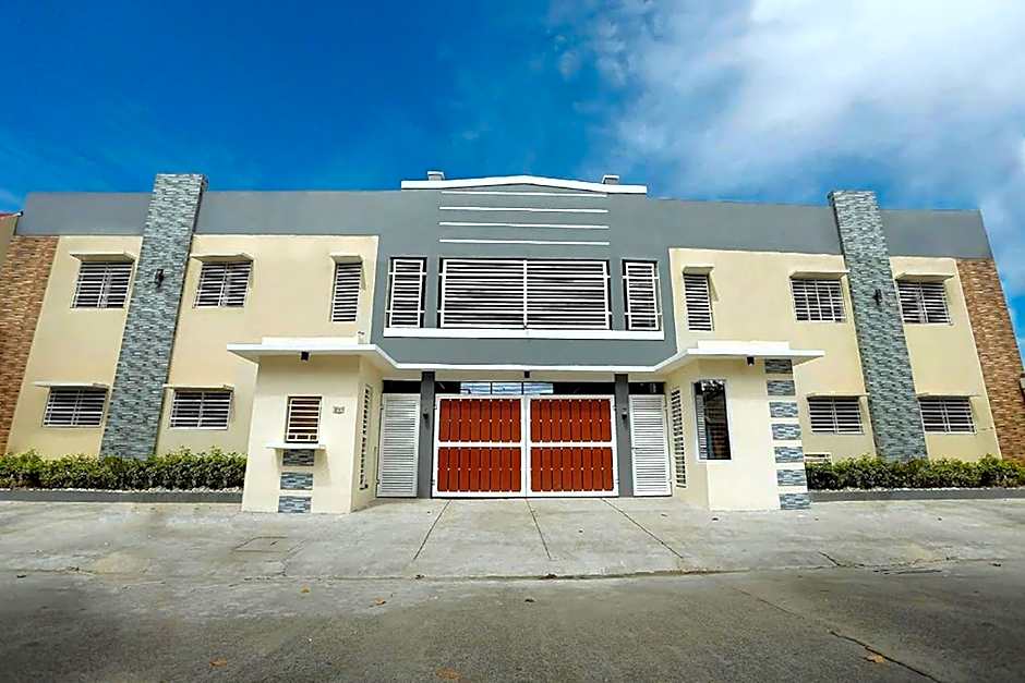 LJENJ Apartelle near Clark Airport