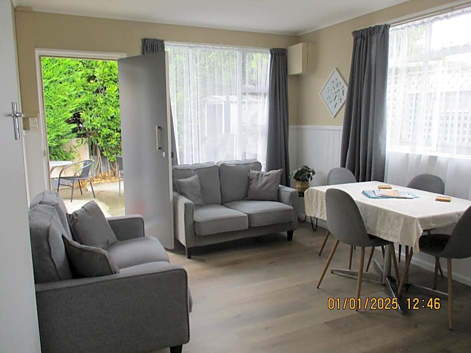 High Street Living Motel