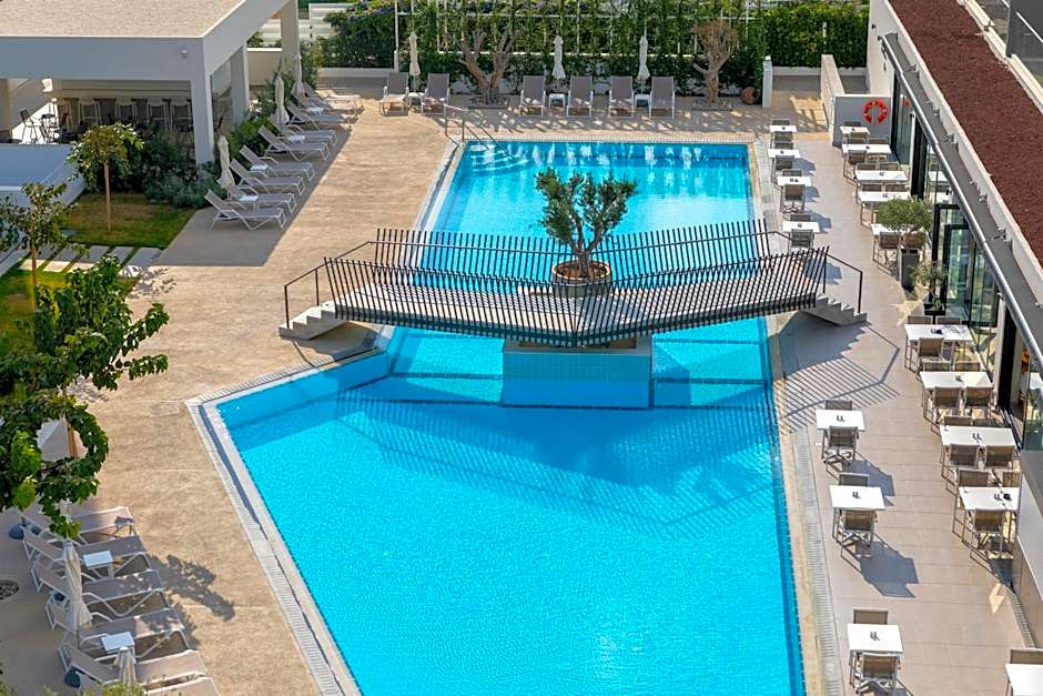 Anemi Hotel & Suites