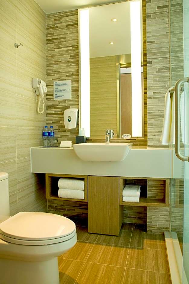 Holiday Inn Express Anshan Downtown By IHG