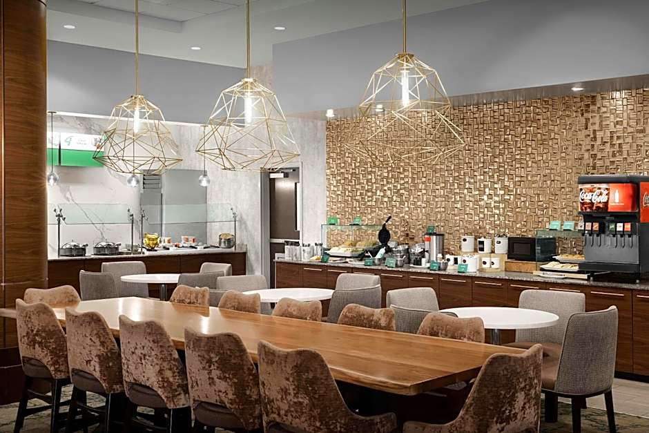 Embassy Suites By Hilton Kennesaw