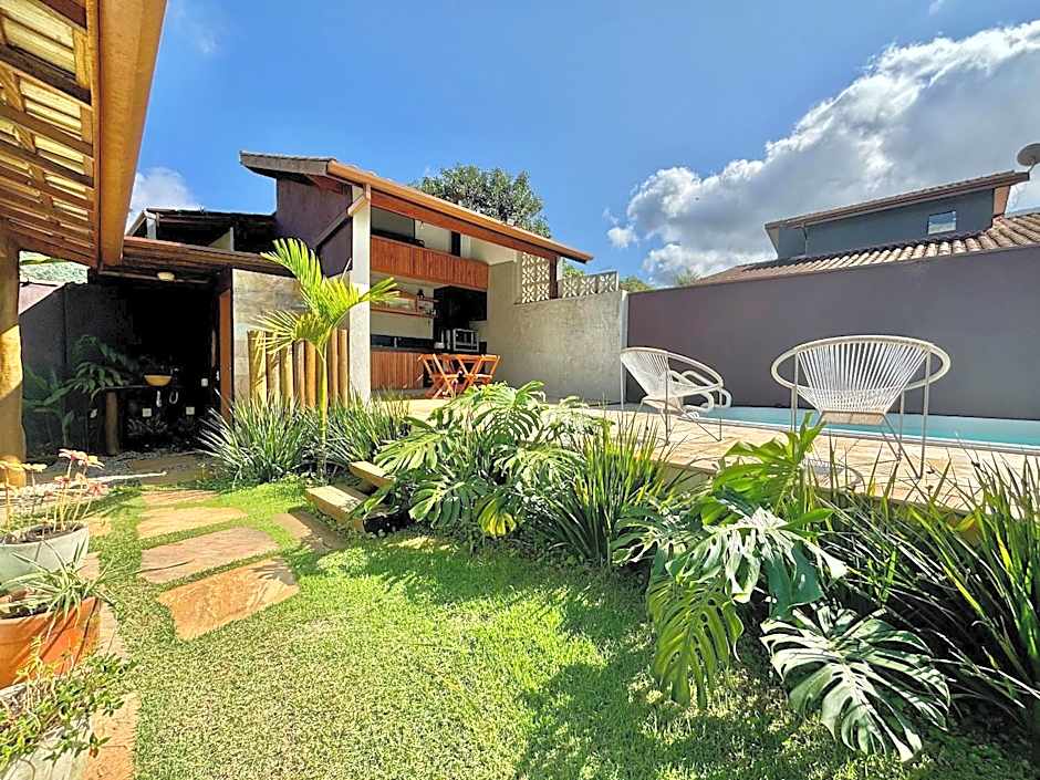 Linda Casa Ressaca 3 quartos c/ piscina