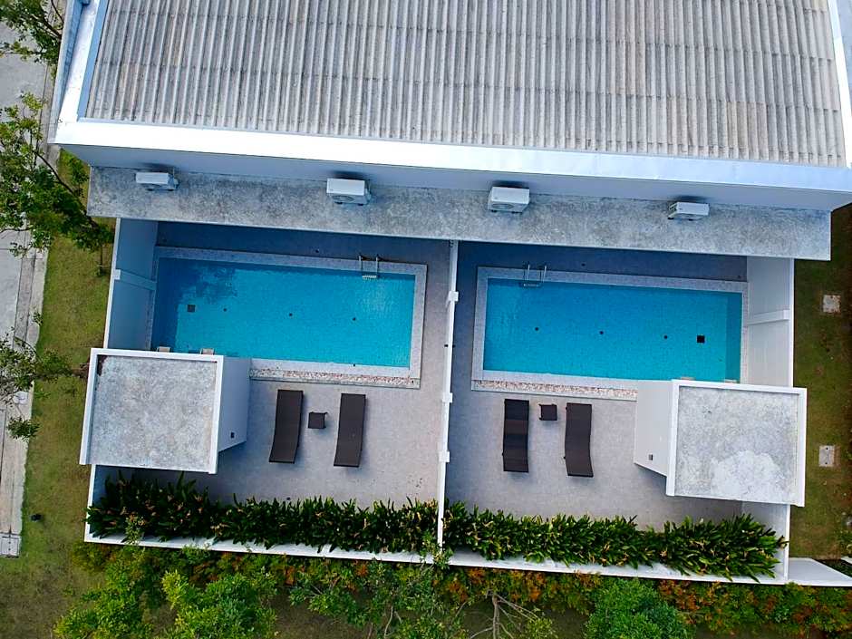 Toledo Pool Villa