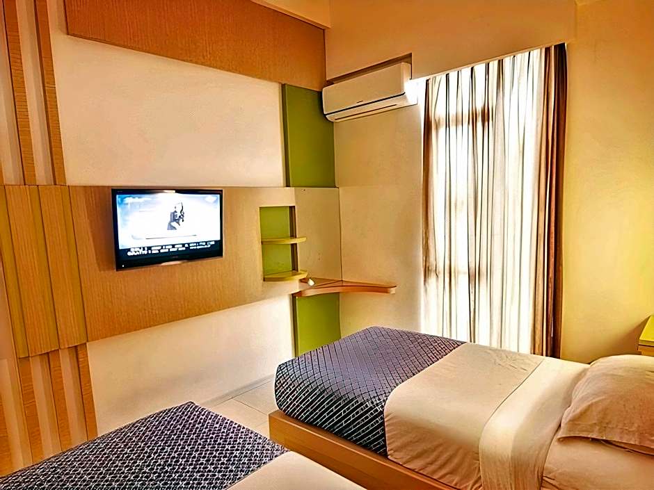 Dewarna Hotels Sutoyo