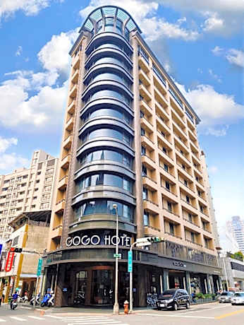 GOGO HOTEL City Hall