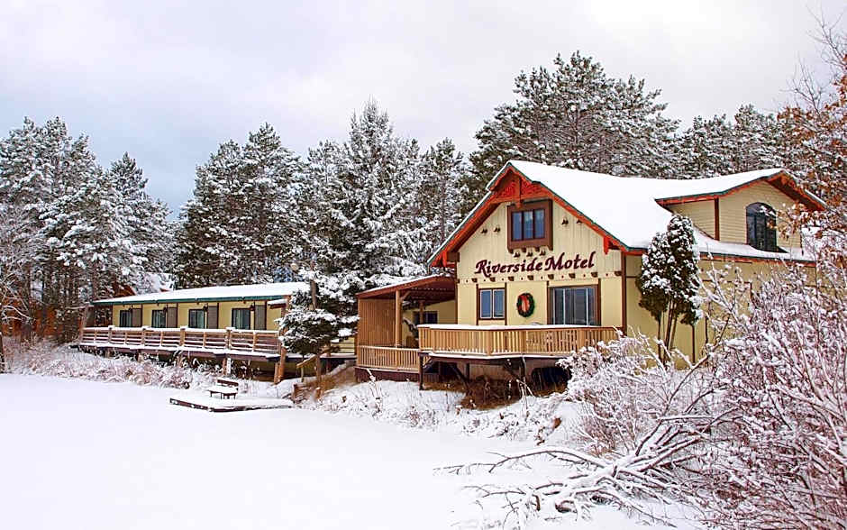 Riverside Motel