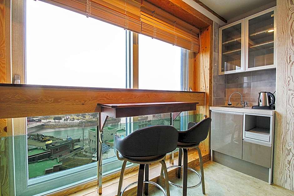 Hotel TopsVille (Korea Quality)