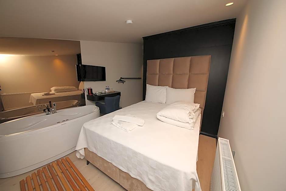 SAFRAN GERMİA PALaS