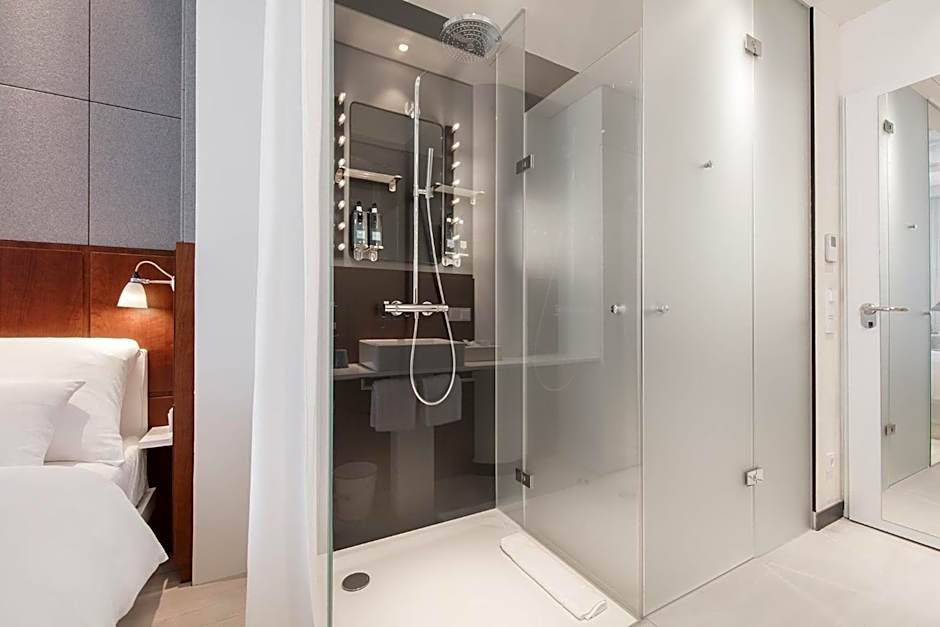 Ruby Lilly Hotel Munich