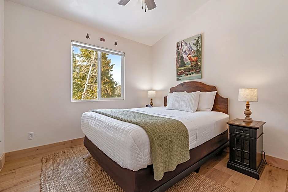 Duck Creek Village Inn