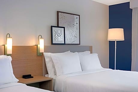 Queen Suite with Two Queen Beds