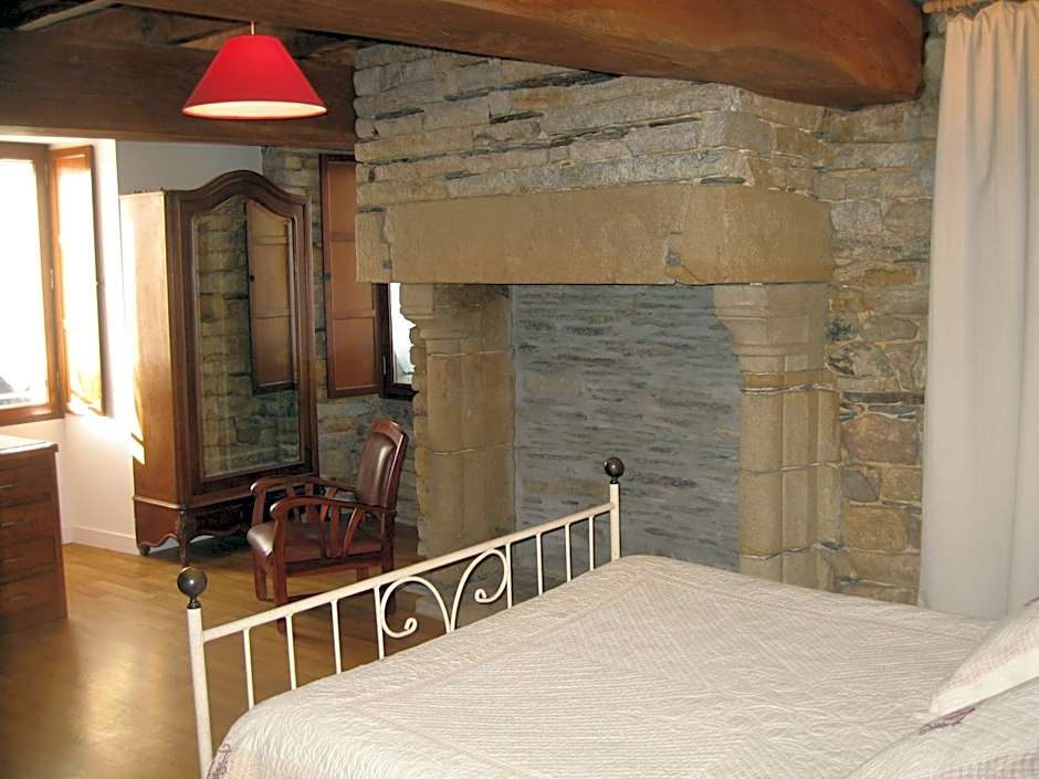 Auberge Saint Hernin