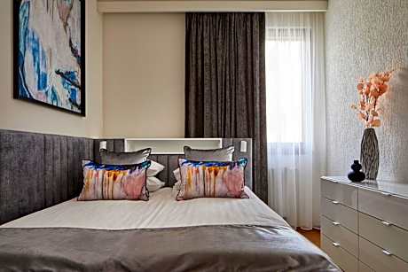 Two-Bedroom with 2 Bath